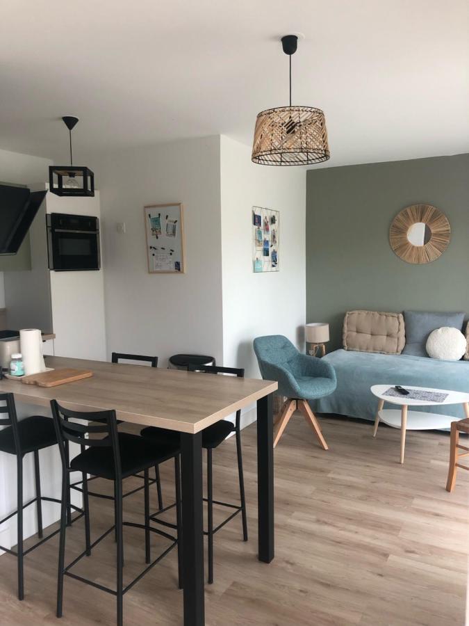 Les Pois Sont Verts La Rochelle  Kültér fotó