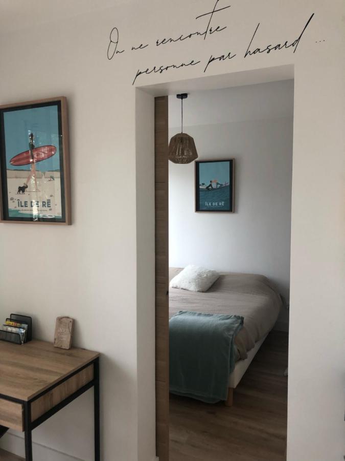 Les Pois Sont Verts La Rochelle  Kültér fotó